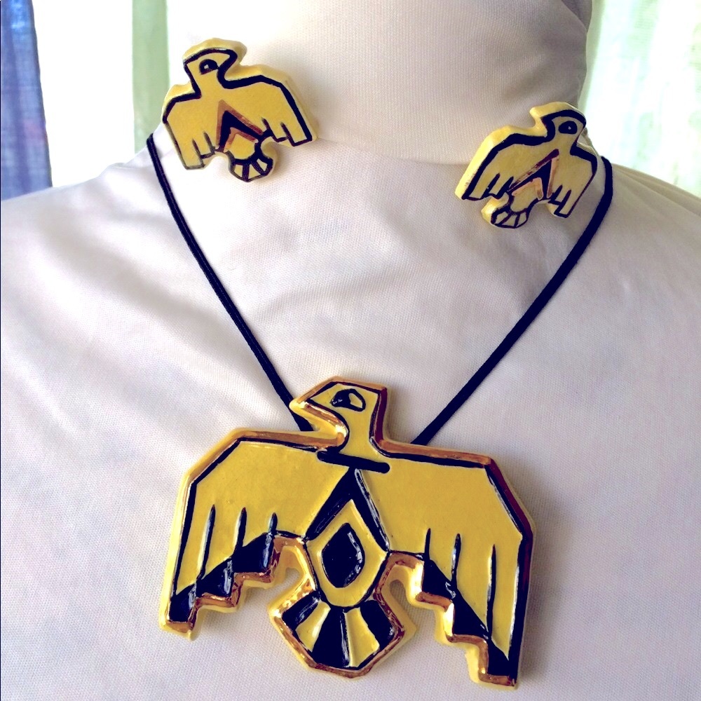 Unique VNTG Native American Thunderbird style necklace and earrings (1950’s)
